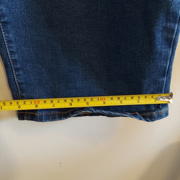 Lane bryant jean - Picture 4 of 9